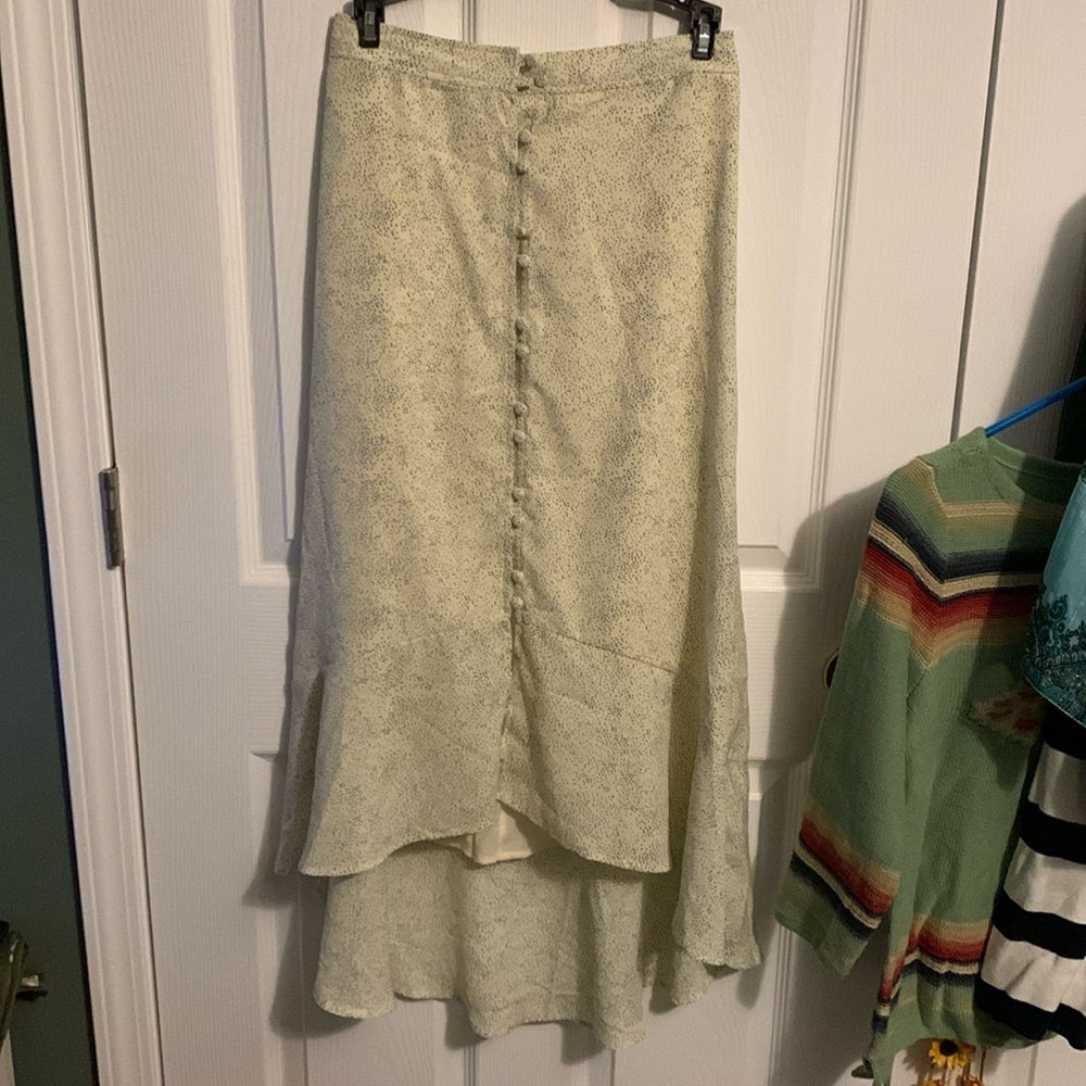 Women’s Skirt